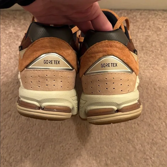 New Balance Men's 2002RX “Tobacco” sneakers; size 11; NWOT - Picture 14 of 16